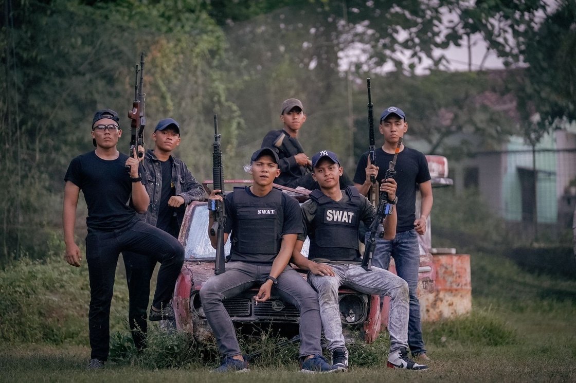 Simulasi tempur di training center